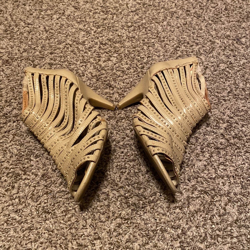 Cute high heels, with some cute designs